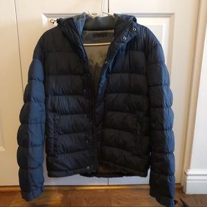 Uniqlo Mens Puffer in Navy